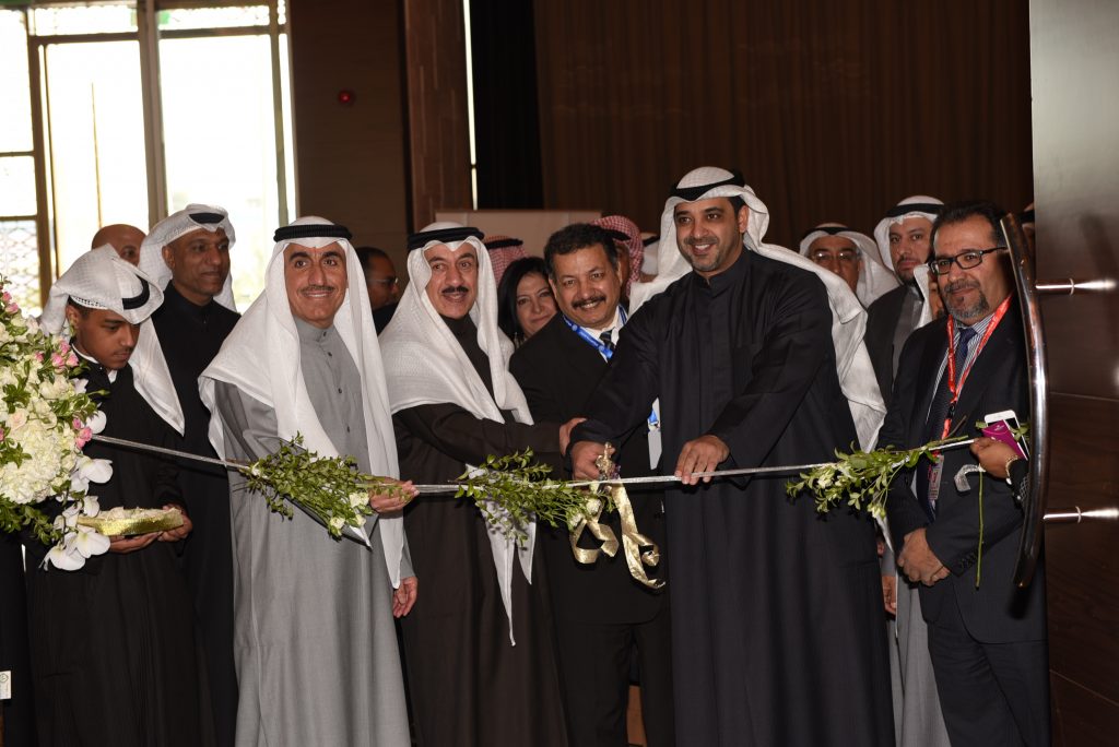 محافظ الجهراء يحضر افتتاح معرض التصميم الهندسي لكلية الهندسة والبترول بجامعة الكويت